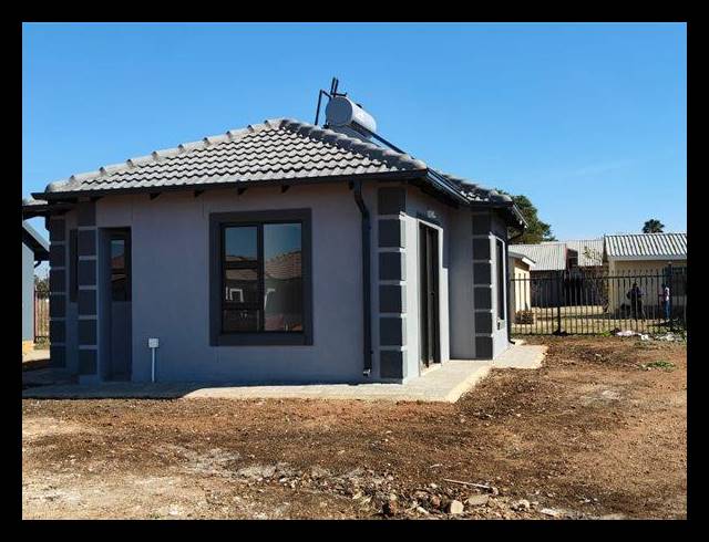 3 BEDROOM HOUSE FOR SALE IN REIGERPARK